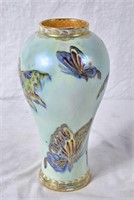 8" Wedgewood England Vase