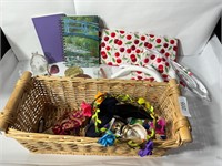Basket With Place Mats, Decor, Notebooks, Misc