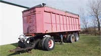 Dump wagon 1000bu w/hyd joe dog