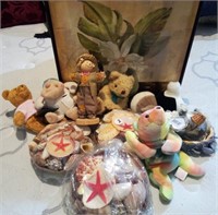 V - COLLECTIBLE ANIMALS & SHELL SETS (M37)