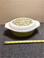 Pyrex, Green Oval Casserole Dish, 043