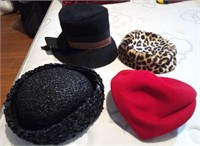 V - LOT OF 4 WOMEN'S HATS (M43)