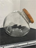 CLEAR JAR WITH LID