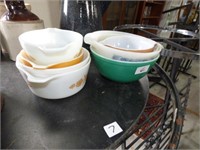 8 ASSORTED PYREX BOWLS