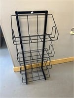 Wire Stand for maybe holding Magazines/Newspapers