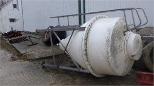 Feed tank 2 ton