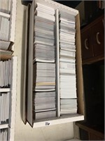 APPROX. 1500 SPORTS CARDS