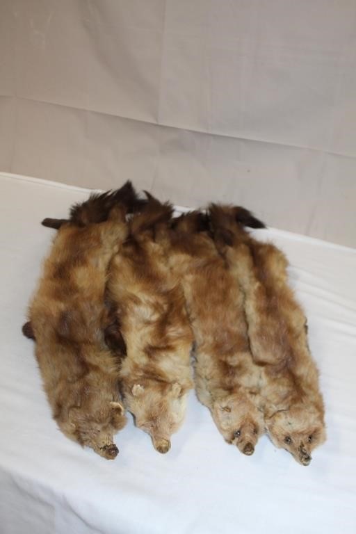 Four vintage mink fur wrap stoles