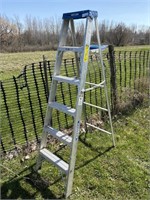 6FT WERNER ALUMINUM STEP LADDER