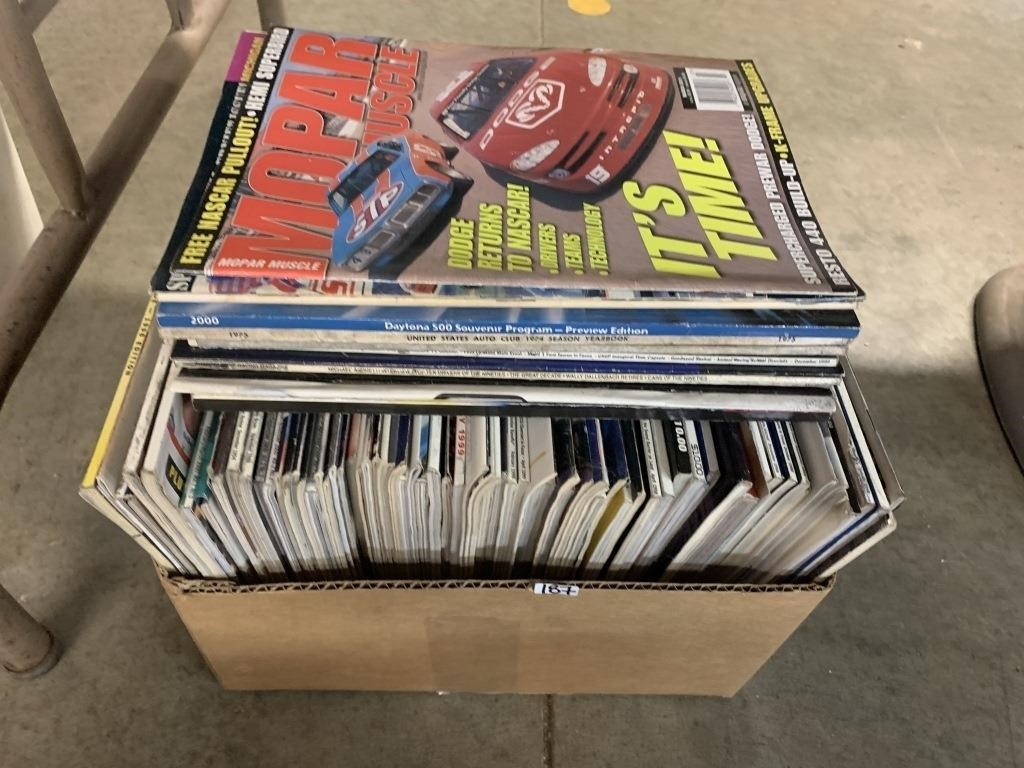 CAR MAGAZINES