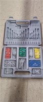 Screw and wall plug kit - drill bits NOT INCLUDED