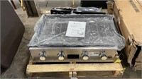 MEMBERS MARK OUTDOOR GAS GRIDDLE ** OPEN BOX MAY
