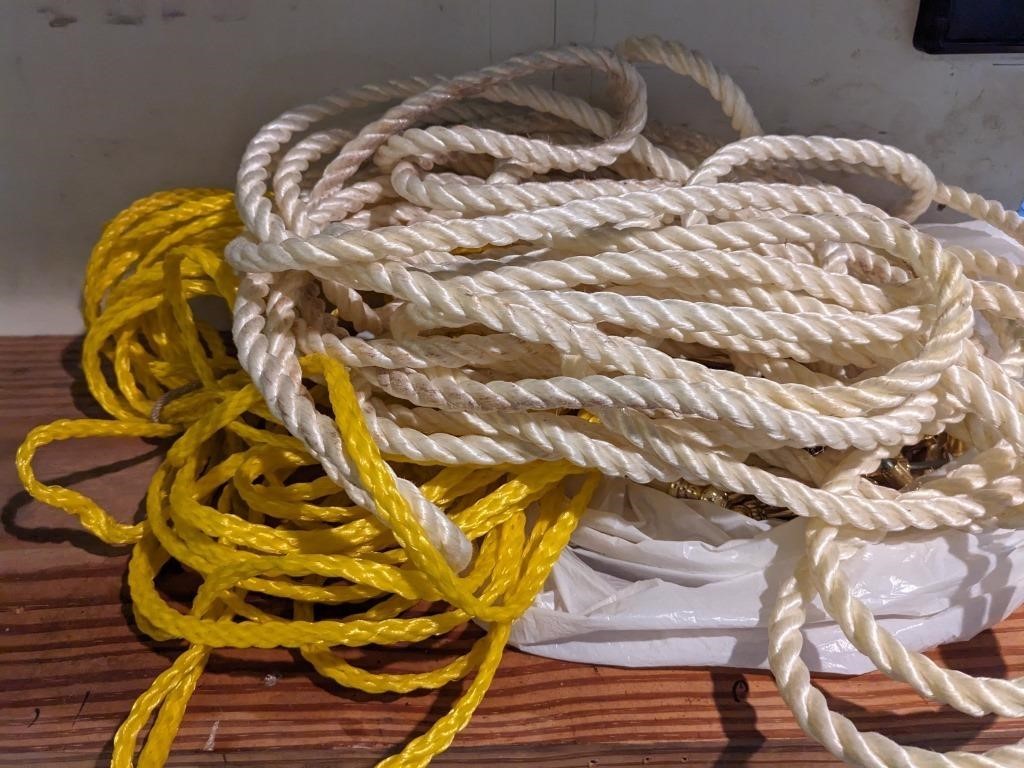 Assorted Rope & Handles ( Some scratches)
