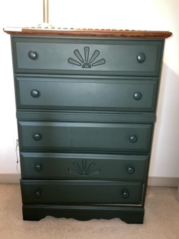 5 Drawer Chest of Drawers with Nightstand