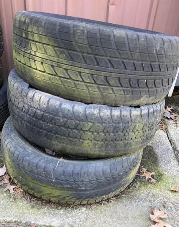 TIRES FOR GARDENING STACK Of 3 TIRES