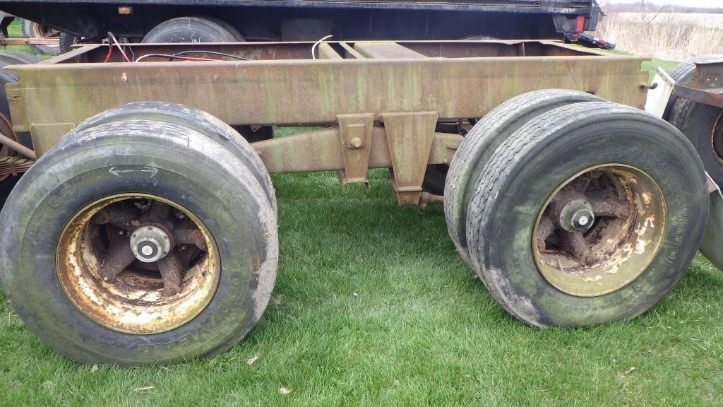 tandem truck axle