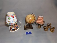 Assorted Decor & Lamps