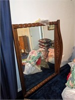 Dresser Mirror ( no Dresser)
