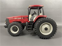 Ertl Magnum Case III MX220 Tractor Toy