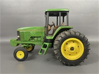Ertl John Deere 7800 Tractor Toy