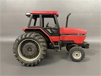 Ertl Case IH Maxxum 5120 Row Crop Tractor Toy