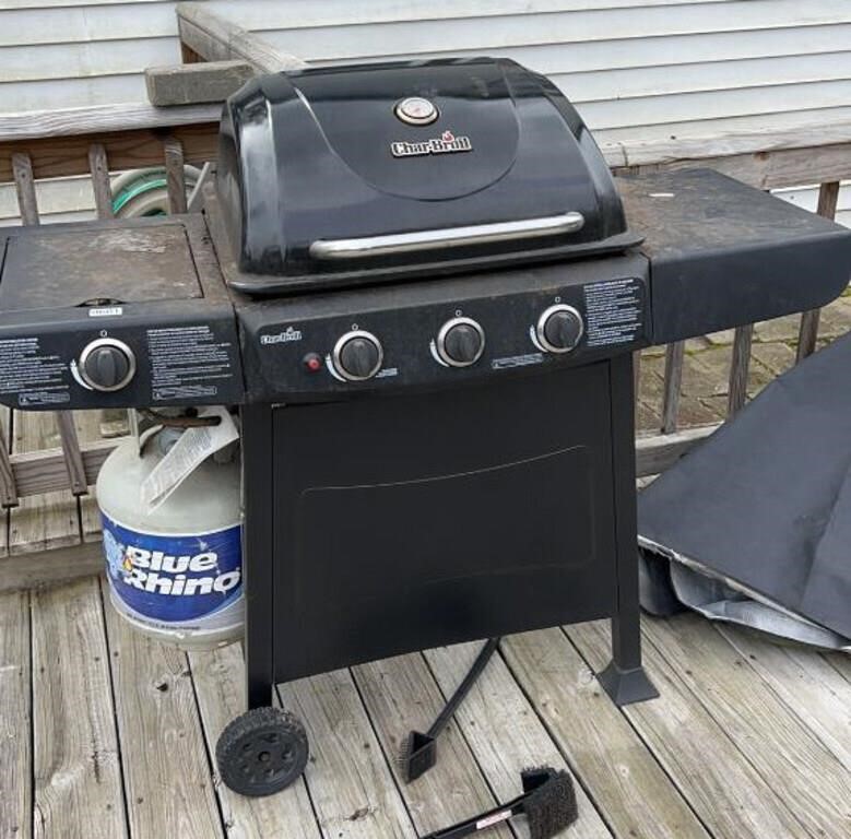 CHARBROIL GRILL W/ TANK