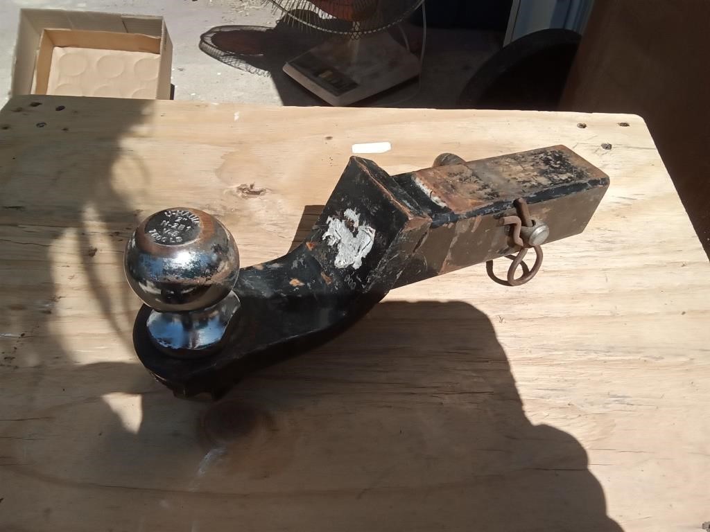 2" ball hitch