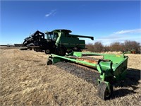 John Deere 9600 w/ 960 MacDon Draper 36ft