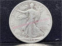 1934 Walking Liberty Half Dollar (90% silver)