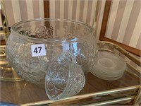 PUNCH BOWL AND GLASSES W/ LINER 7 CUPS NOT