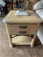 LANE SIDE TABLE 24" H X 22" W X 26" D