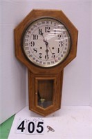 Pendulum Clock Has Key