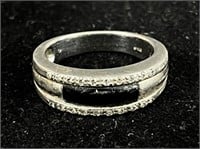 925 Silver Ring Size 8