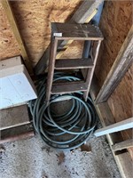 SMALL WOODEN LADDER AND HOSE