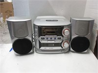 Stereo system with 2 speakers tested turns on