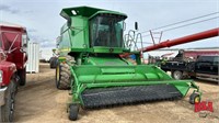 1999 JD 9610 Combine