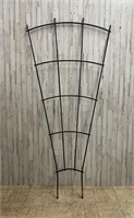 Metal Fan Trellis