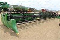 2009 JD 635F 35' Hydra Flex #F730133