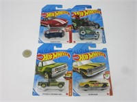 4 hot wheels Treasure Hunt