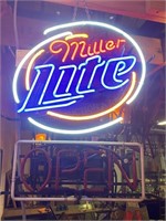 Neon Miller Lite/Open Sign