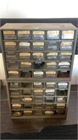 Hardware organizer, items included