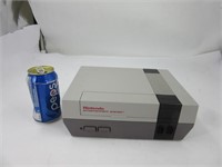 Console Nintendo NES 412.