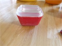 Pyrex Refrigerator Dishes