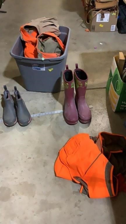 Muck boots unknown size, orange hunting gear