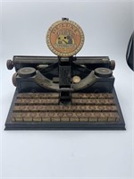 Deluxe dial typewriter