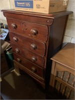 Chest of drawers