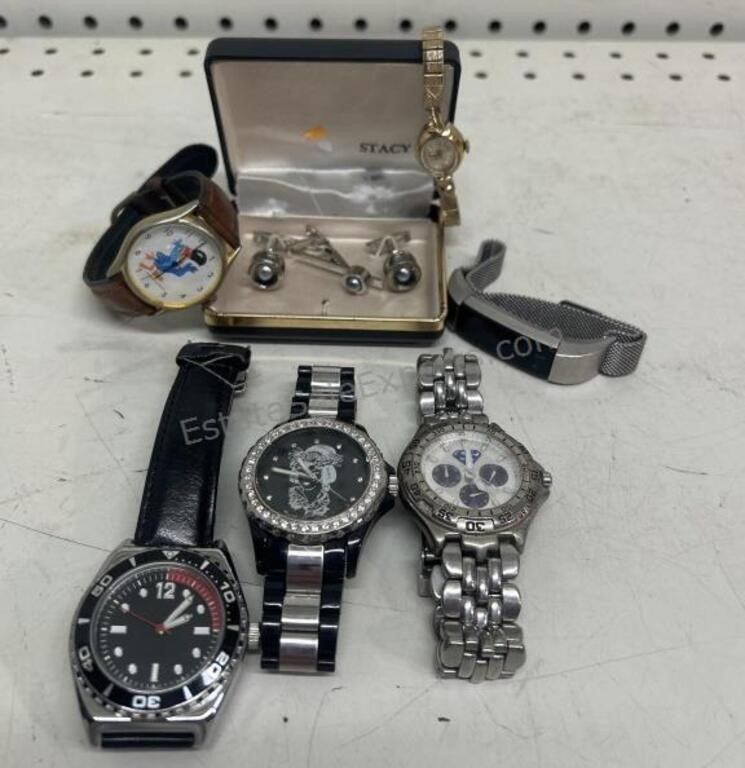 Assorted Watches & 1 pair of Cuff links with Tie