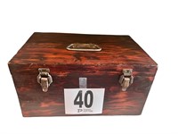 Vintage Wooden Box(DEN)
