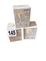 12 Champagne Flutes(Entry)