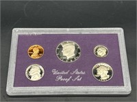 1985 Proof Coin Set, in Case